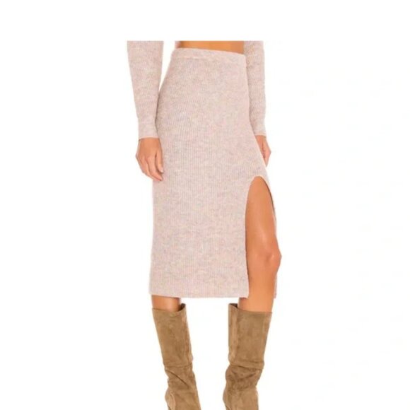 Heartloom knit midi skirt - Picture 2 of 6